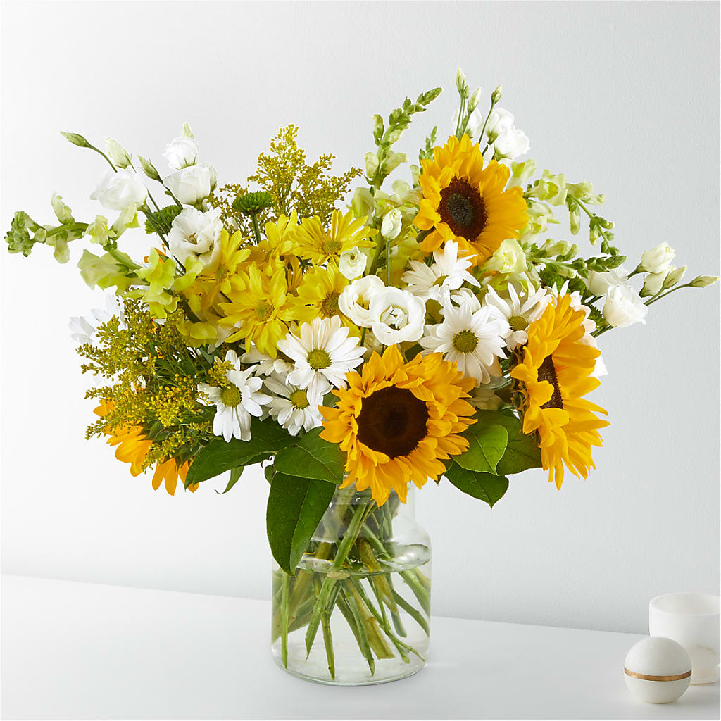 Hello Sunshine Bouquet – Floral Expressions, Auburn IL