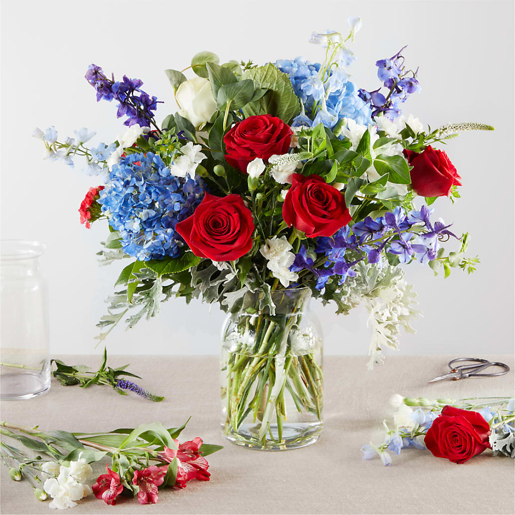 Star Spangled - A Florist Original – Floral Expressions, Auburn IL