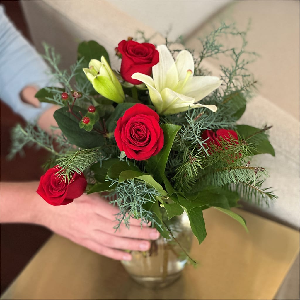 Glittering Lights Bouquet – Floral Expressions, Auburn IL