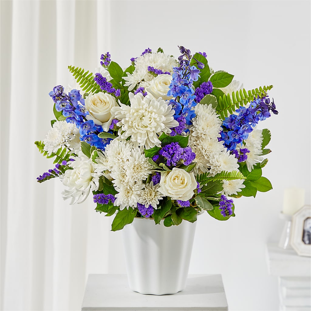 Hold Dear Tabletop Basket – Floral Expressions, Auburn IL