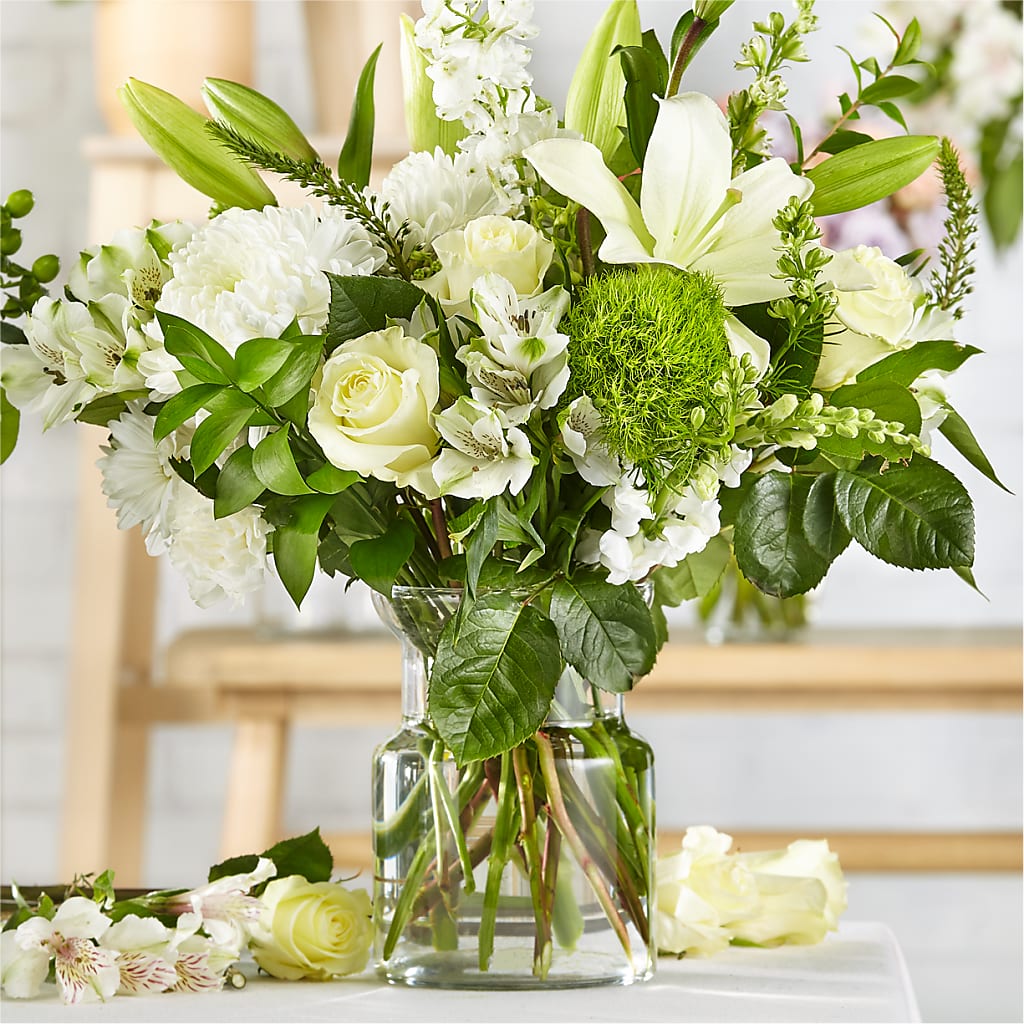 Classic Ivory – A Florist Original – Floral Expressions, Auburn IL