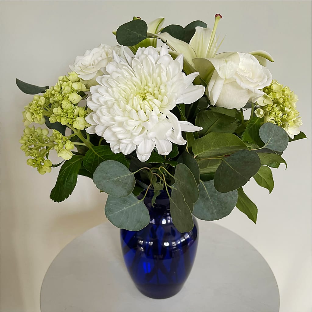 Snowy Dreams Bouquet – Floral Expressions, Auburn IL