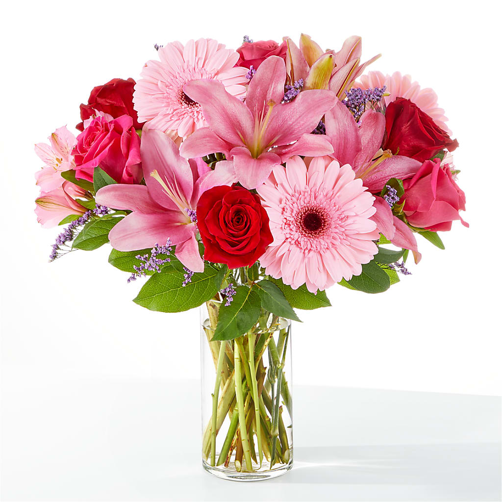 Lots of Love Bouquet – Floral Expressions, Auburn IL
