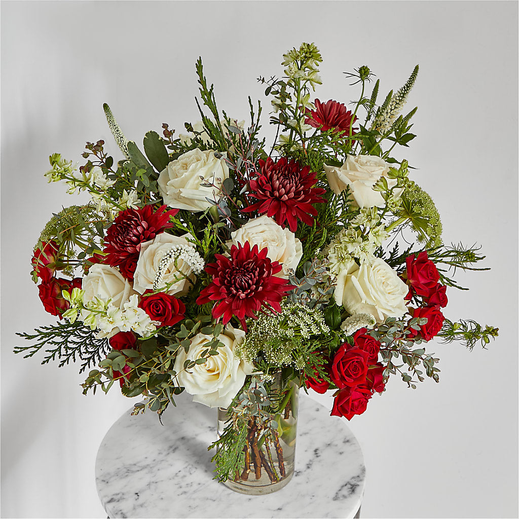 Favorite Traditions Bouquet – Floral Expressions, Auburn IL