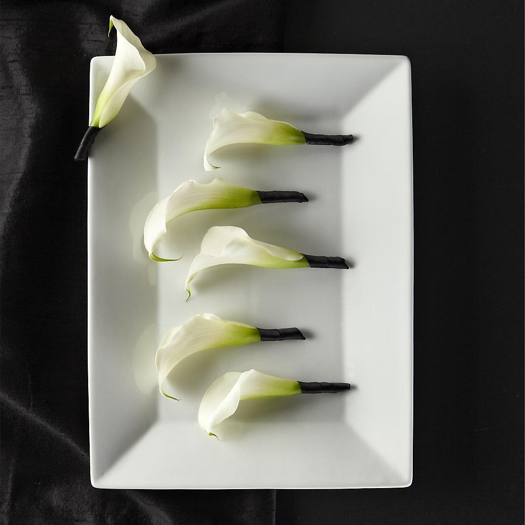 Calla Lily Promise Boutonniere – Floral Expressions, Auburn IL