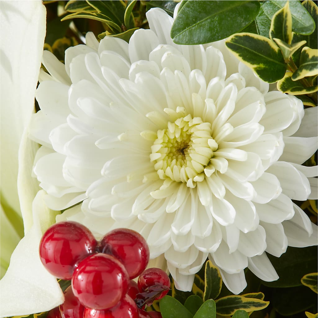 Festive Moments Tree –  Floral Expressions, Auburn IL