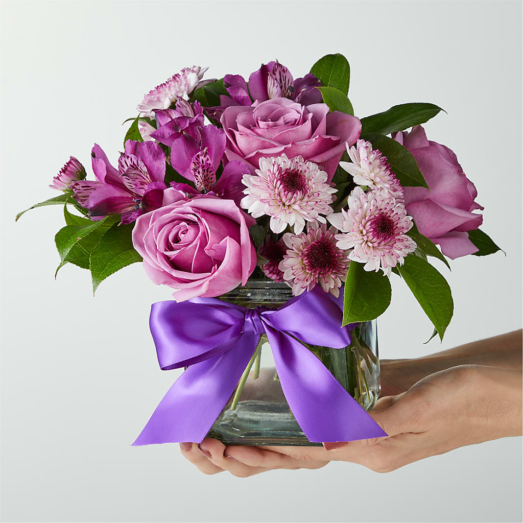 Sugarplum Bouquet –  Floral Expressions, Auburn IL