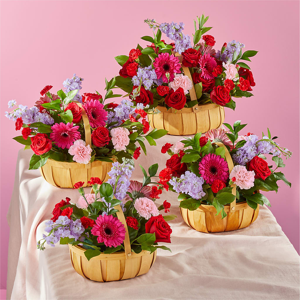 Pink Picnic Basket –  Floral Expressions, Auburn IL