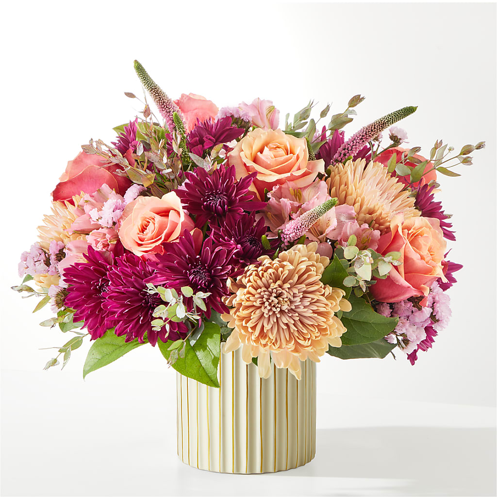 Berry Cobbler Bouquet with Ivory Vase –  Floral Expressions, Auburn IL