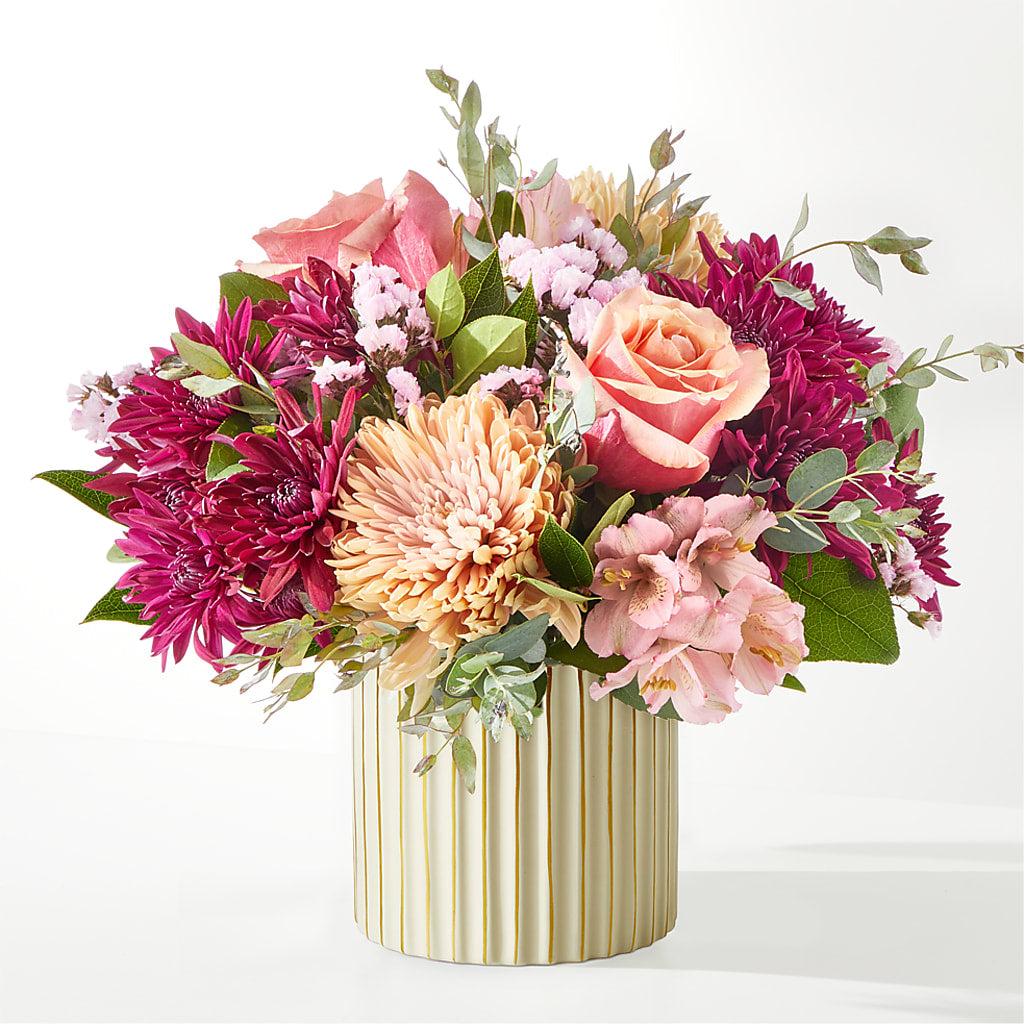 Berry Cobbler Bouquet with Ivory Vase –  Floral Expressions, Auburn IL